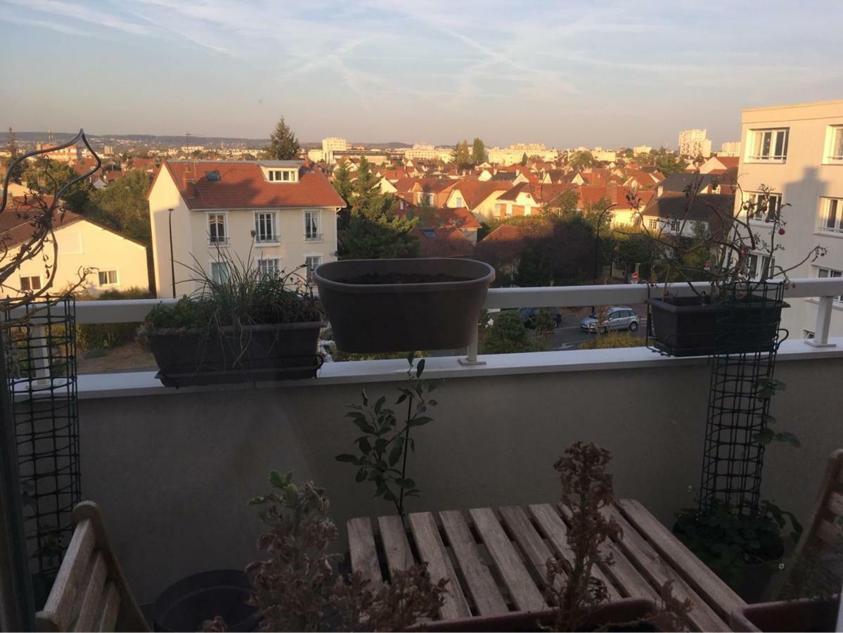 Appartement T2 - Proche Rer Сартрувил Екстериор снимка